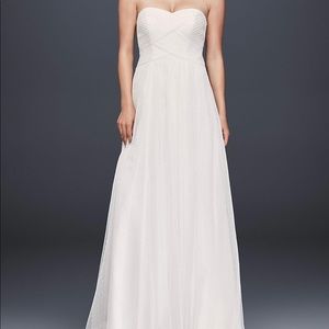 GALINA SWISS DOT TULLE EMPIRE WAIST SOFT WEDDING GOWN